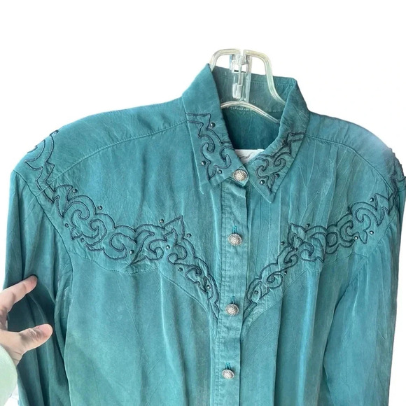 Longhorn Tops - Vintage Longhorn Niver Western Wear Emerald Green Button Down Embroidered Size S